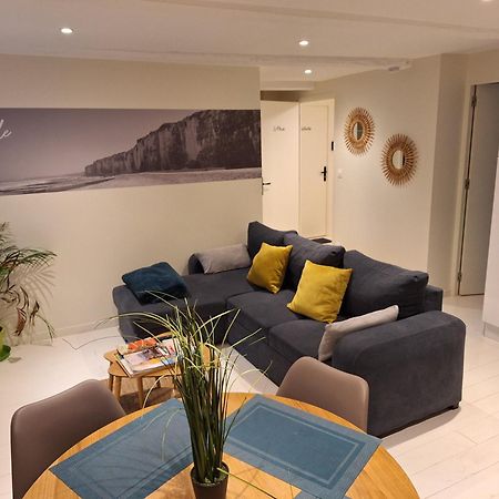 Appartement Le Phare Au Pied Du Port Сен-Валери-ан Ко Экстерьер фото